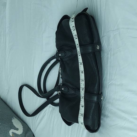 Michael kors Elegant Black Leather Handbag - Picture 7 of 9